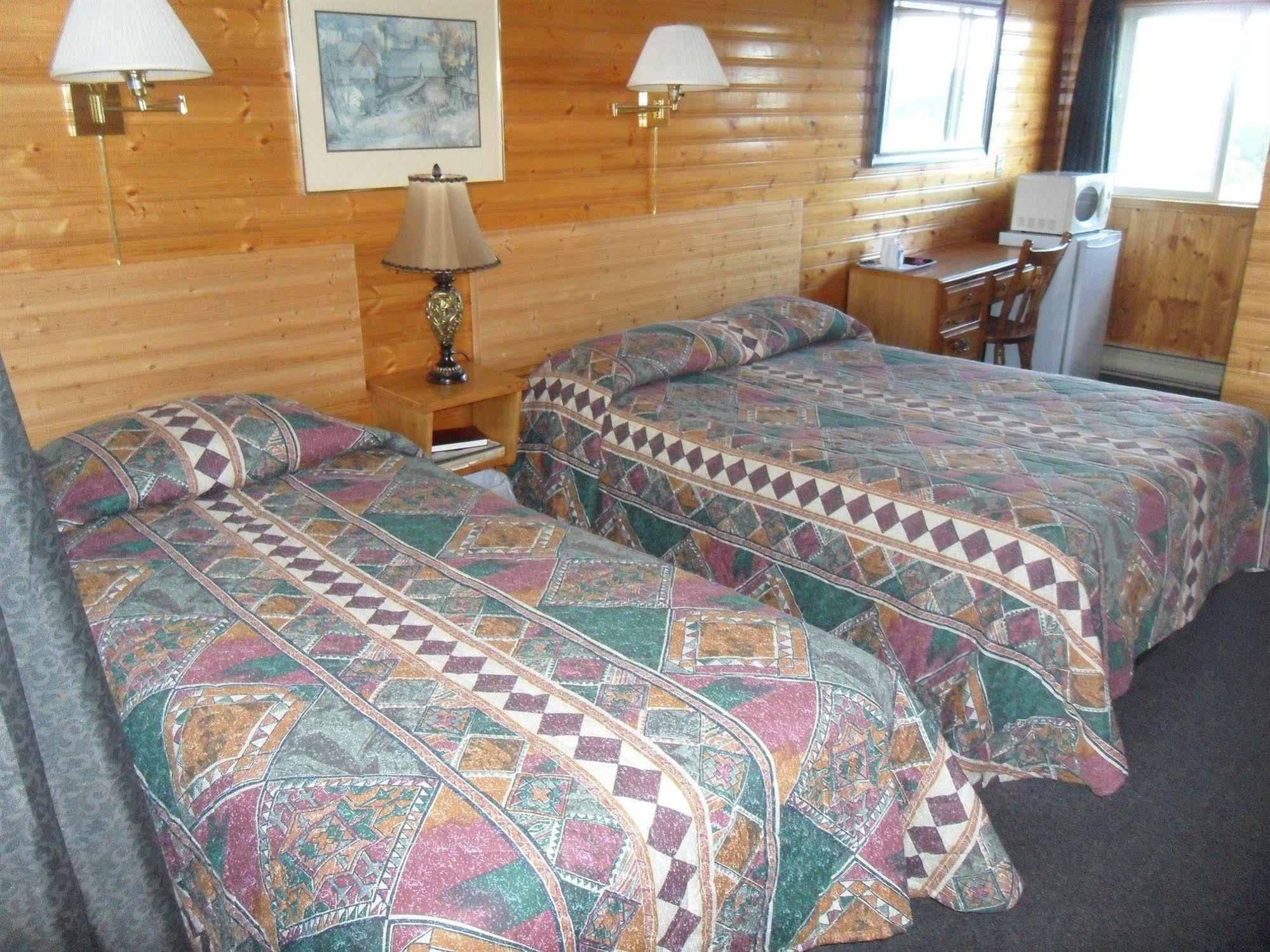 Hillcrest Motel Сент-Джон Экстерьер фото