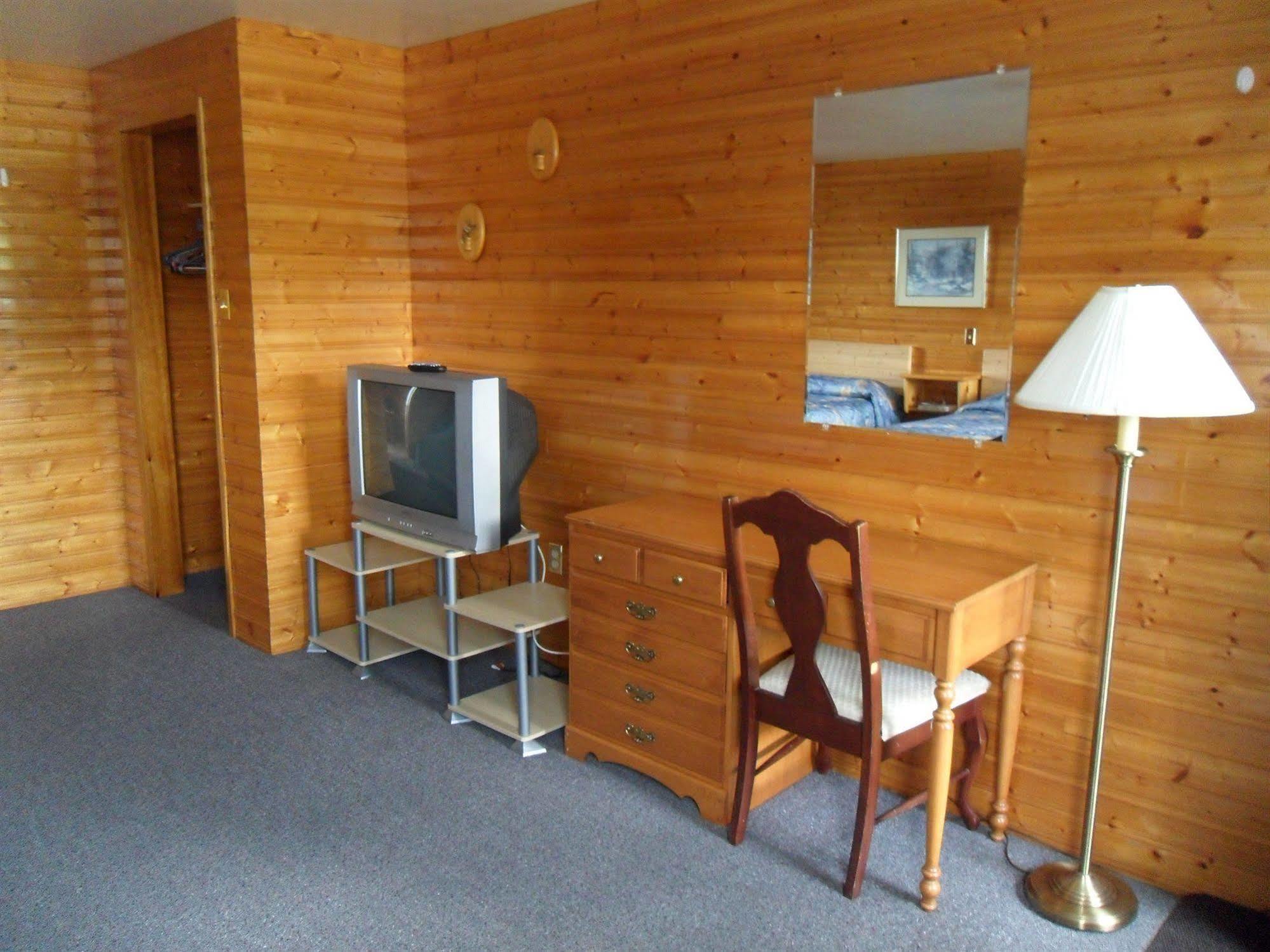 Hillcrest Motel Сент-Джон Экстерьер фото